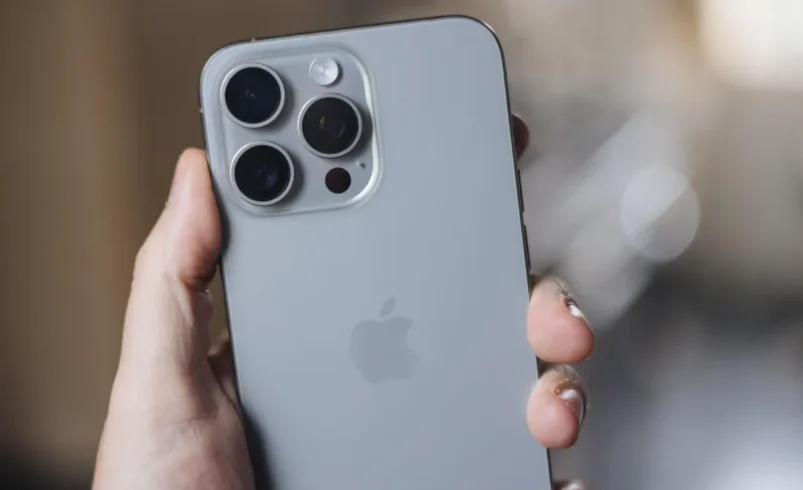 iPhone 15
